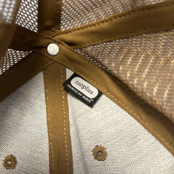 Patagonia Mesh Hat Tan - Picture 3 of 3